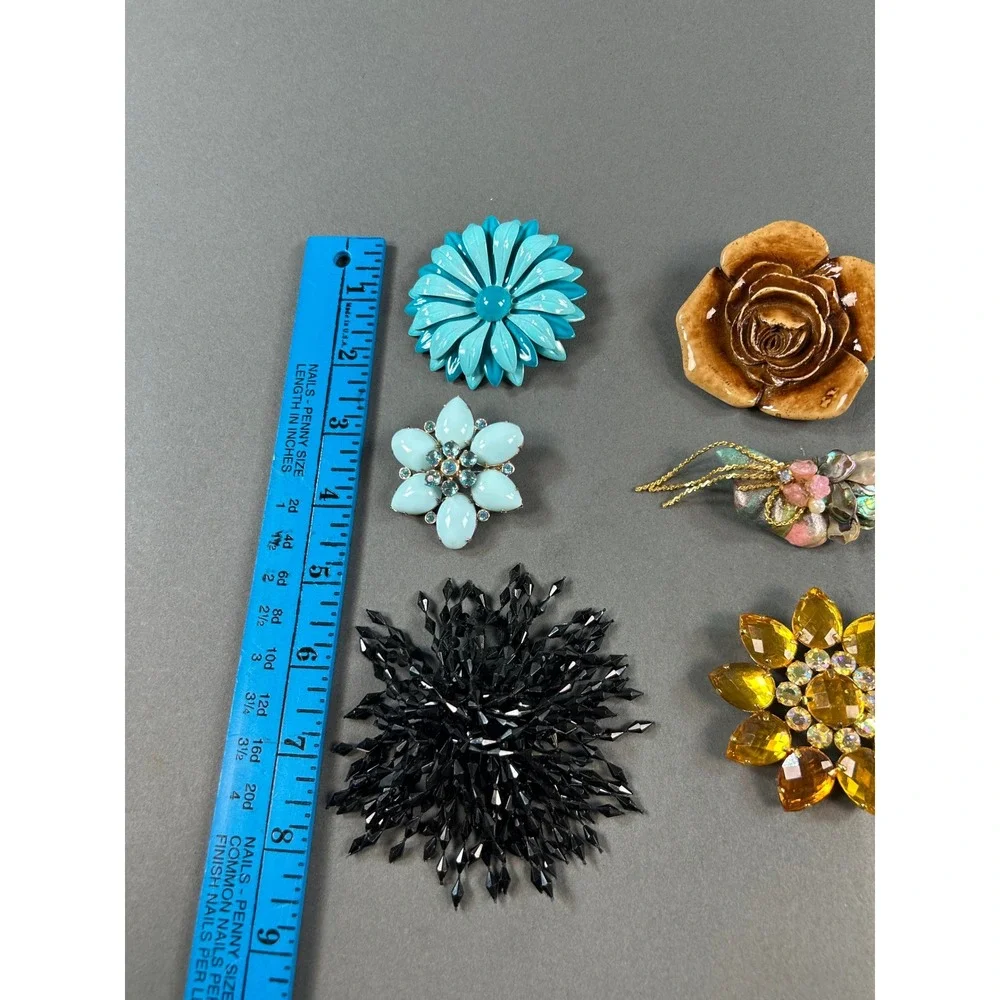 Vintage Brooch Lot 6pc Lisner Amber Rhinestone Blue Enamel Daisy Black Starburst